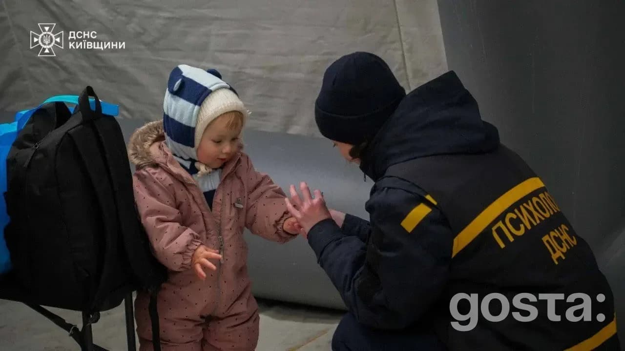 Пункти незламності в Києві: де отримати психологічну підтримку та як допоможе лінія 112?