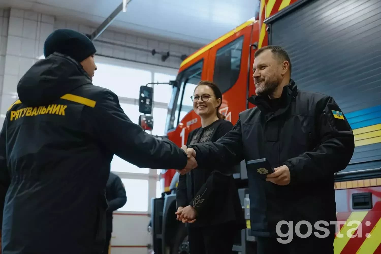 Юлія Свириденко та Ігор Клименко вручають нагороди рятувальникам і поліцейським в Україні, 14.01.2026.