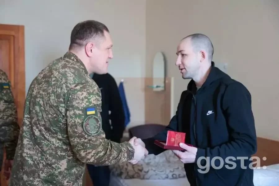 Командувач Нацгвардії України зустрічає поранених бійців та вручає нагороди за стійкість, лютий 2026 рік.