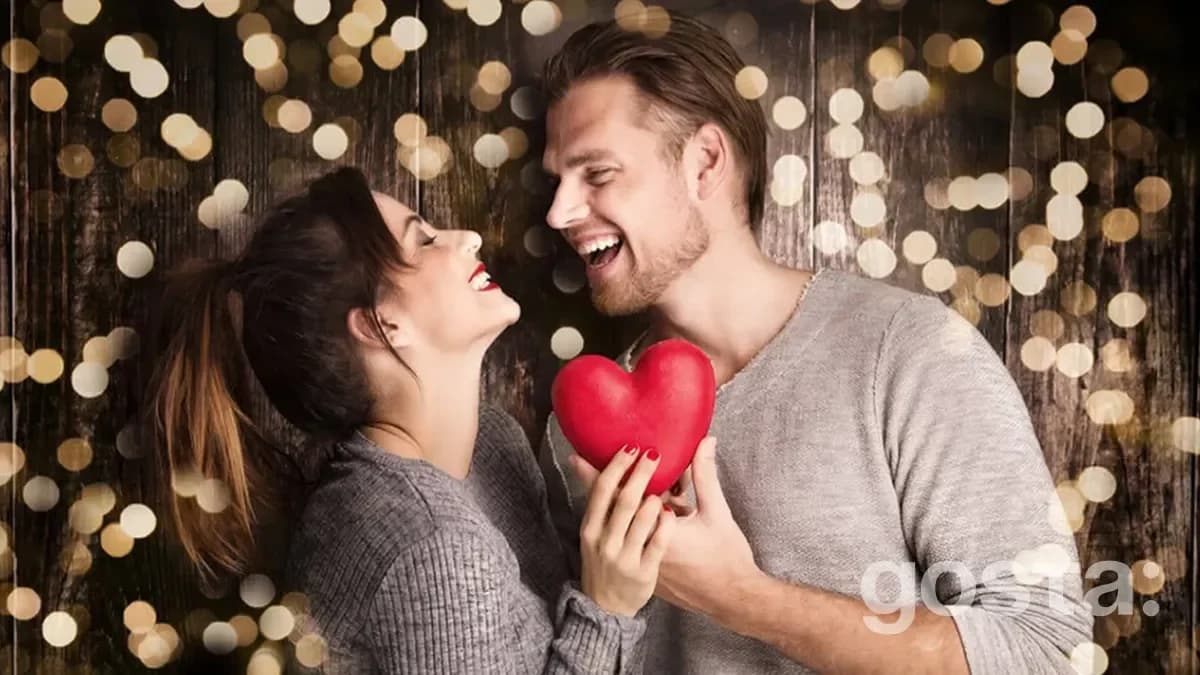 Beautiful Valentine’s Day Greetings in Your Own Words