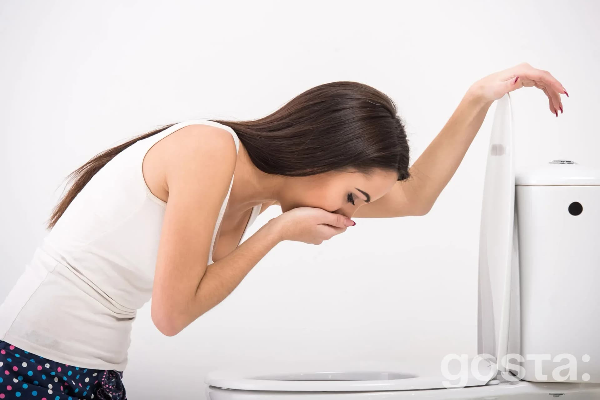 How to recognize food poisoning