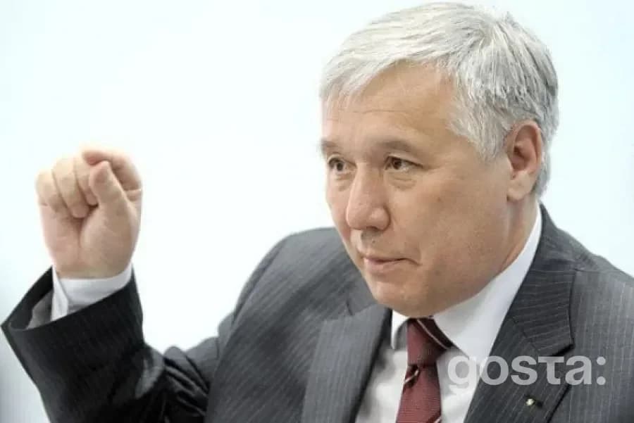 Прозорість продажу військової техніки в Україні: Єхануров пояснює причини та наслідки
