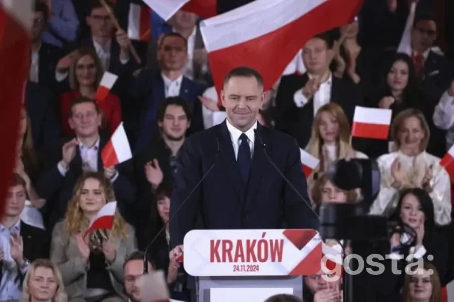 Кароль Навроцький: Новий президент Польщі обіцяє гідно представляти країну на міжнародній арені