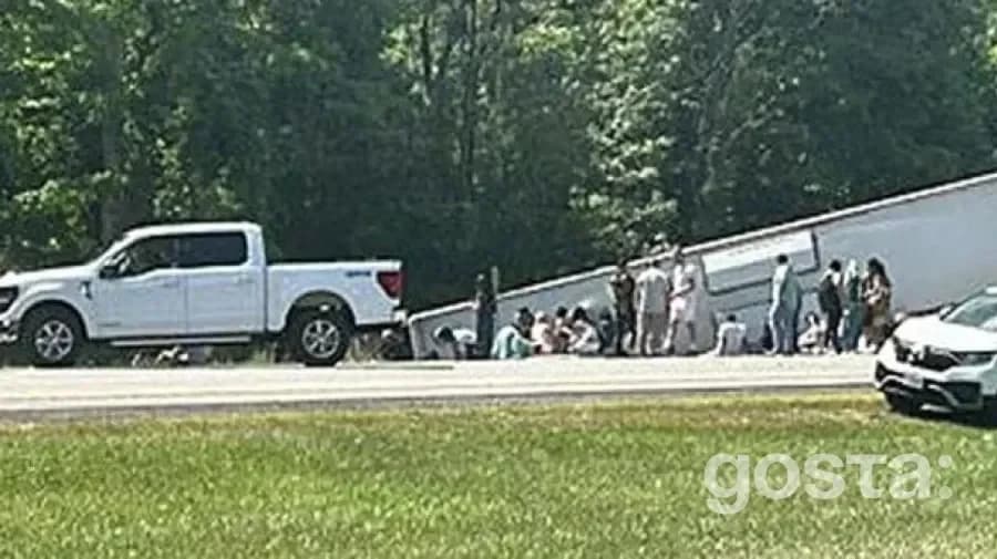 Смертельна аварія на шляху від Ніагарського водоспаду до Нью-Йорка: загинули п'ятеро