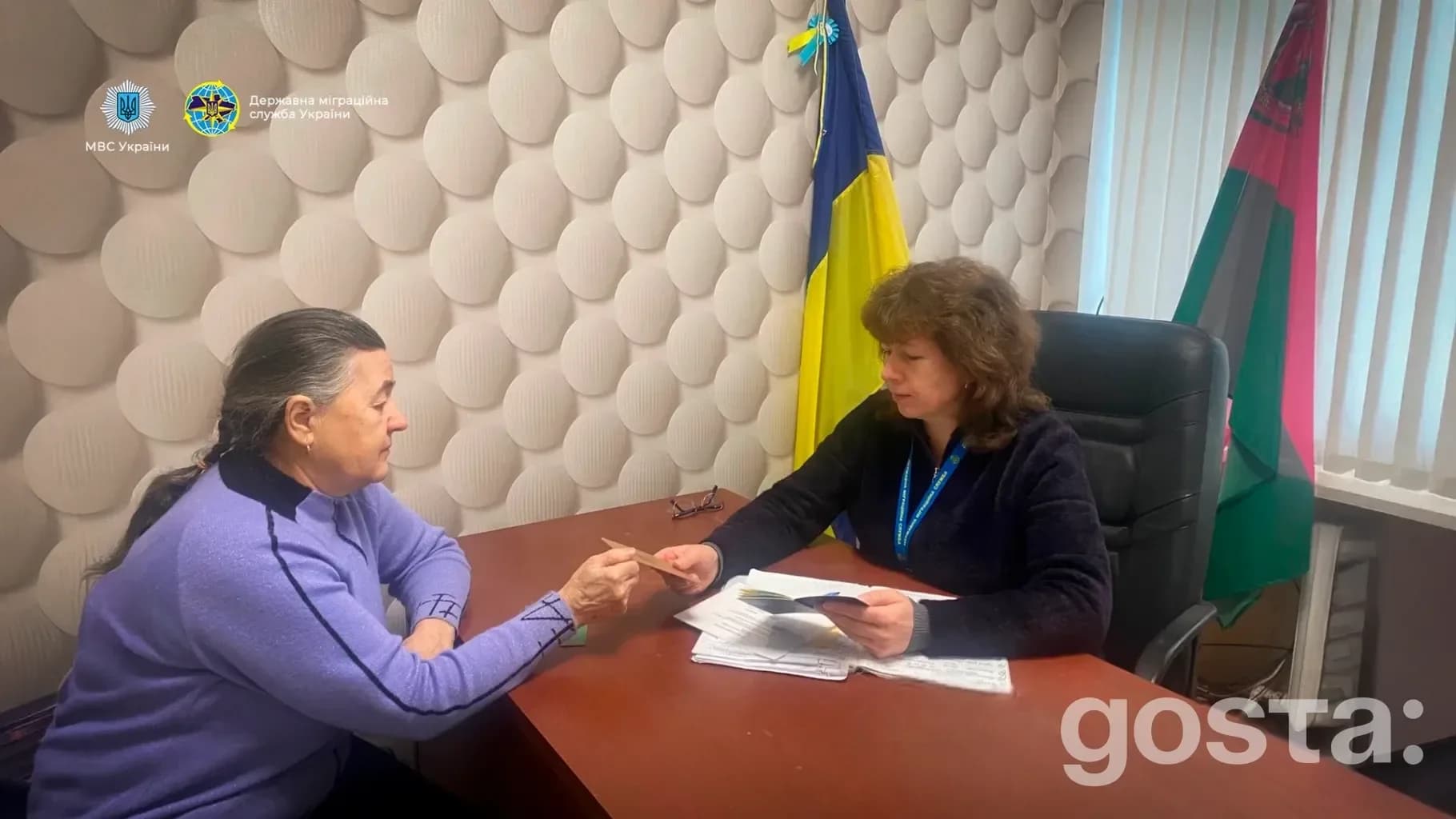 Мобільні підрозділи ДМС: як адмінпослуги доходять до віддалених і прифронтових громад уже зараз?