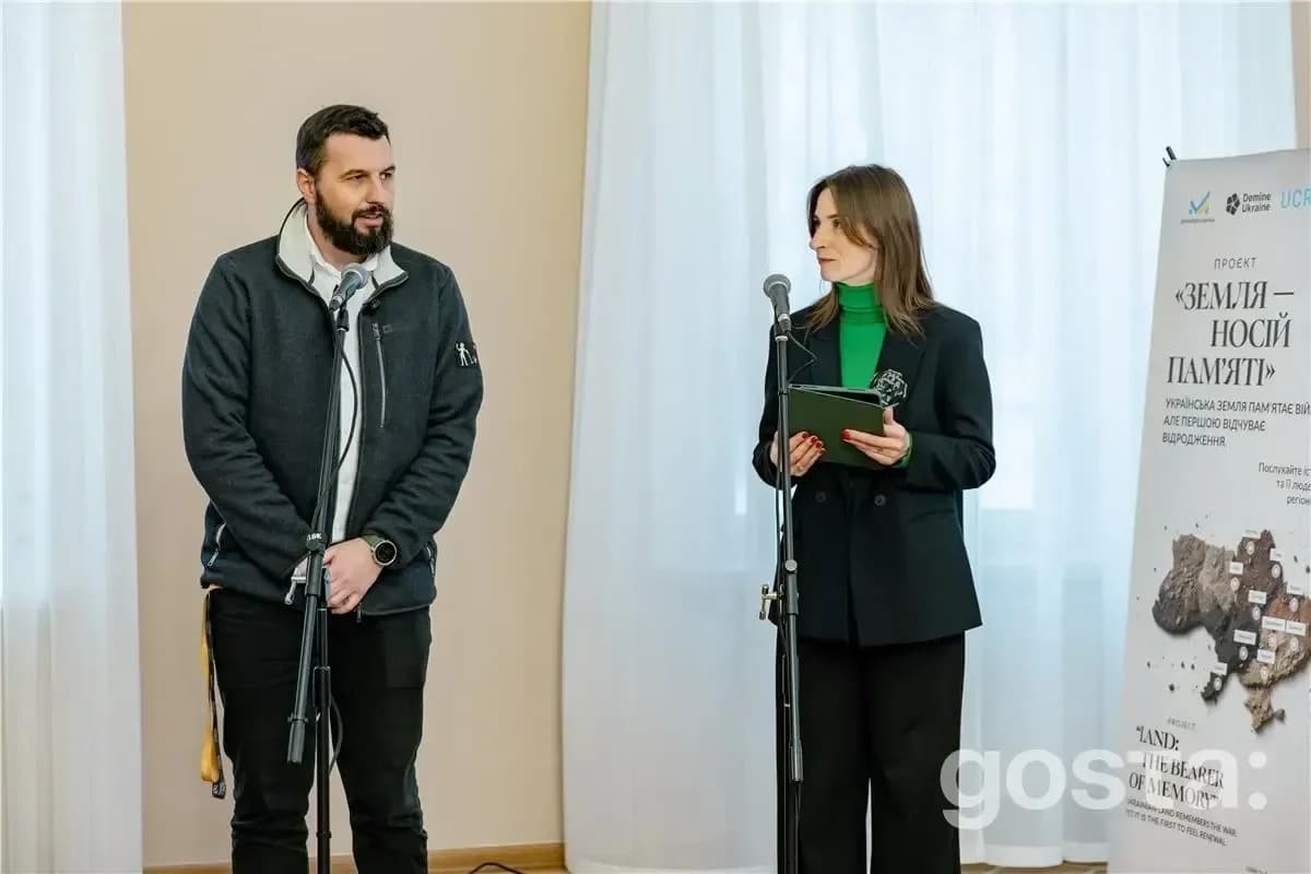 Гуманітарне розмінування у фокусі: аудіоінсталяція «Земля — носій памʼяті» в театрі Франка відкриває новий вимір пам’яті