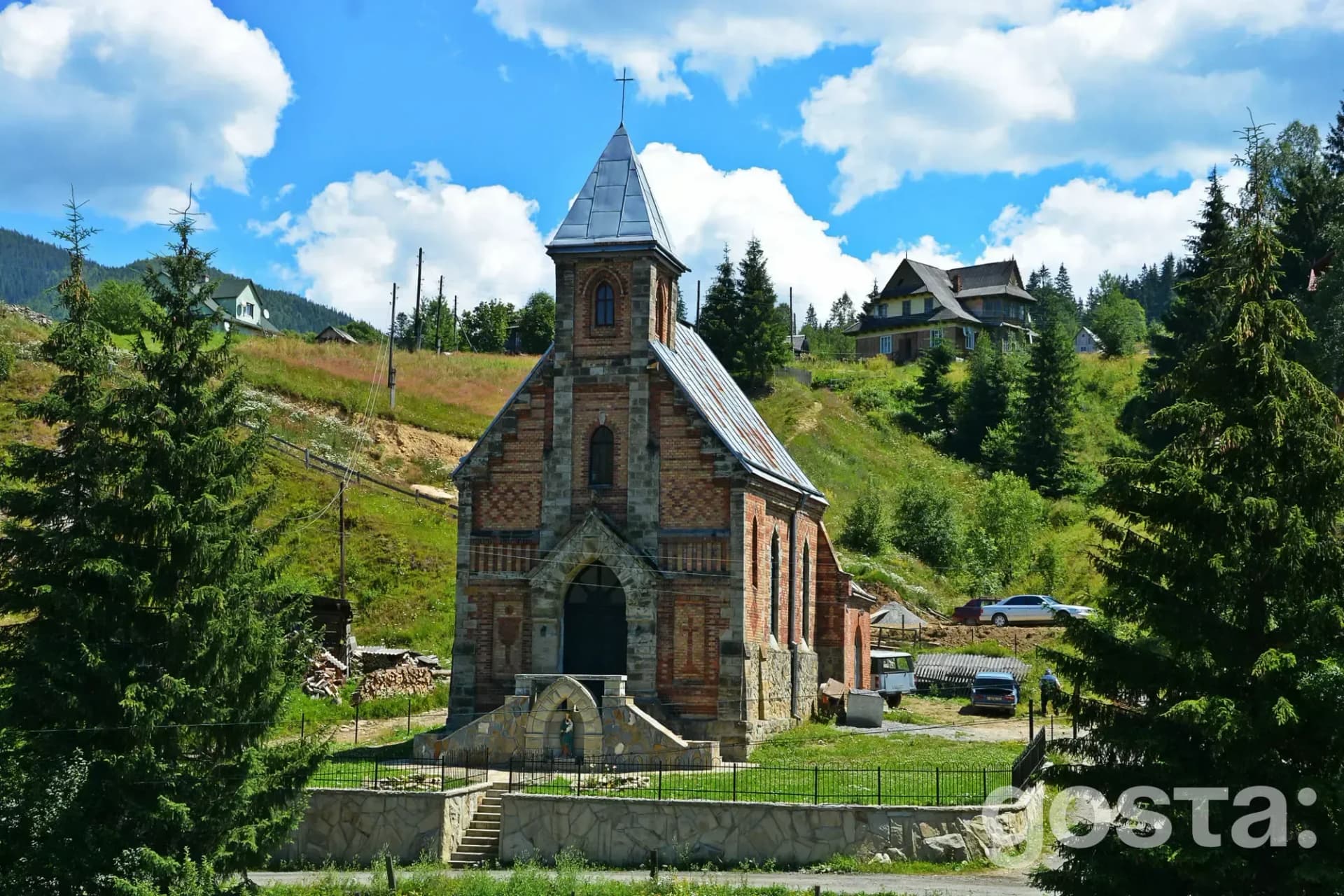 Які історичні пам’ятки відвідати на відпочинку в Ворохті?