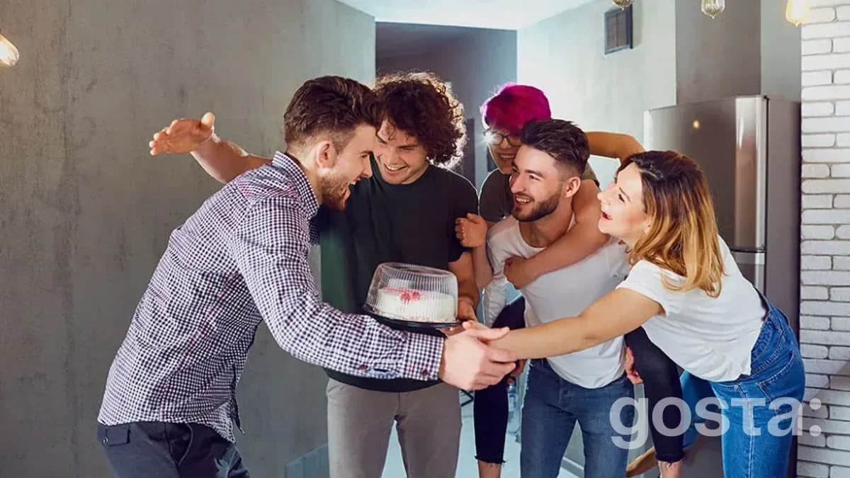 Корисні поради допоможуть подарувати на новосілля потрібну річ