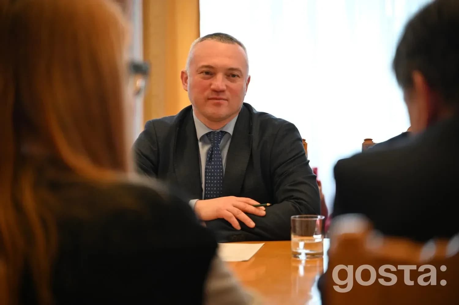 Заступник Міністра молоді та спорту України Сергій Тимофєєв на зустрічі щодо розвитку адаптивного спорту в Закарпатті.