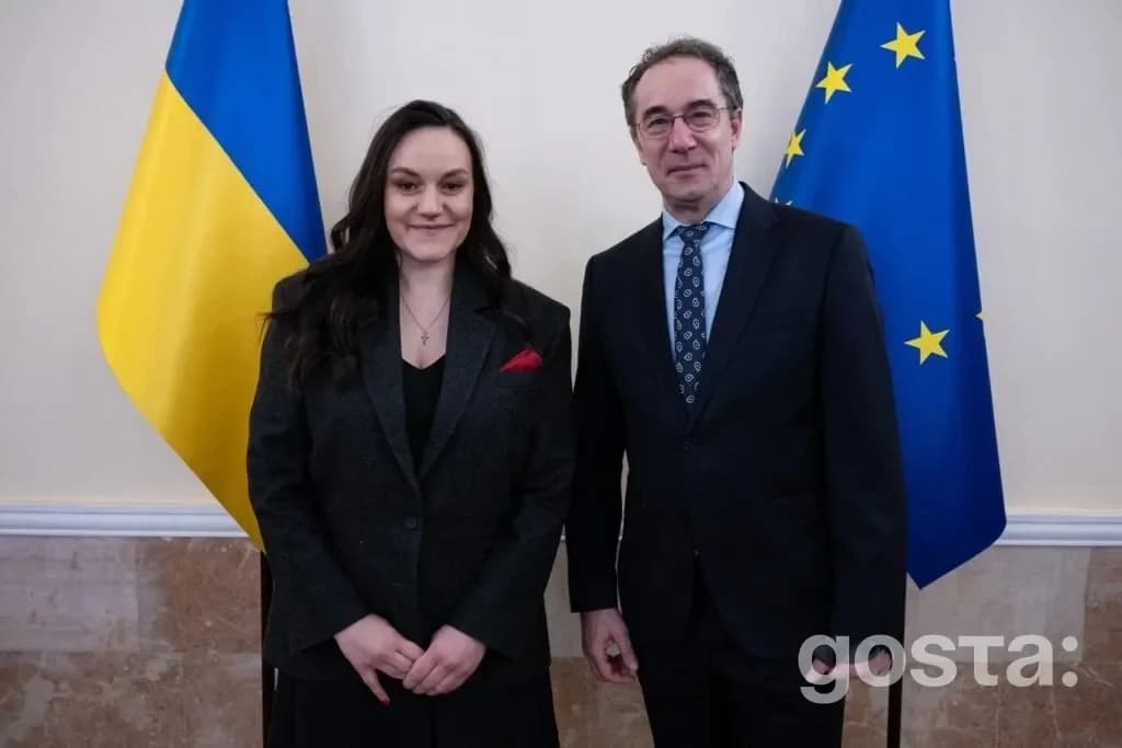 Візит віце-прем’єр-міністерки України Тетяни Бережної з послом Греції для обговорення культурної співпраці.