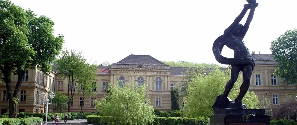 Найкращі медичні вузи України – ЛНМУ імені Данила Галицького