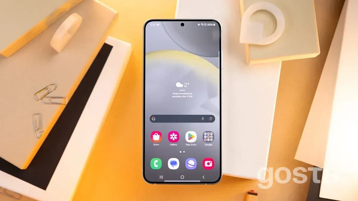 Samsung Galaxy S25 огляд
