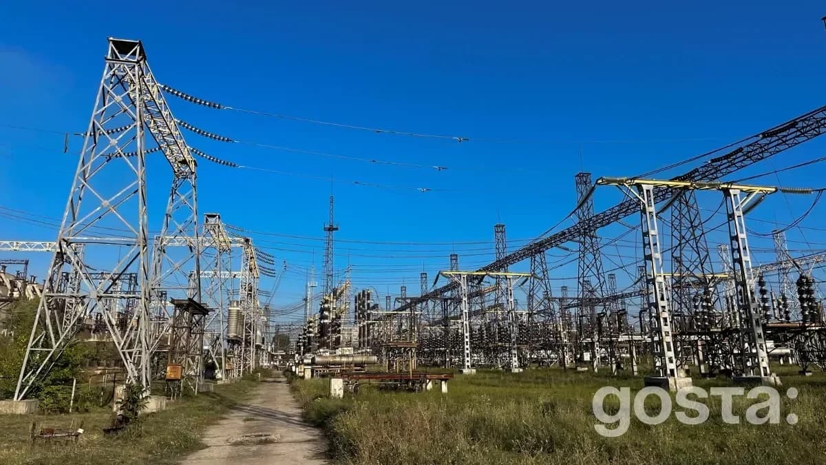 Як захистити техніку від нестабільної напруги