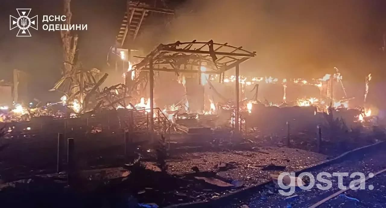Destruction from Russian shelling in Donetsk, Kharkiv, Odesa, and Chernihiv regions, highlighting civilian casualties.