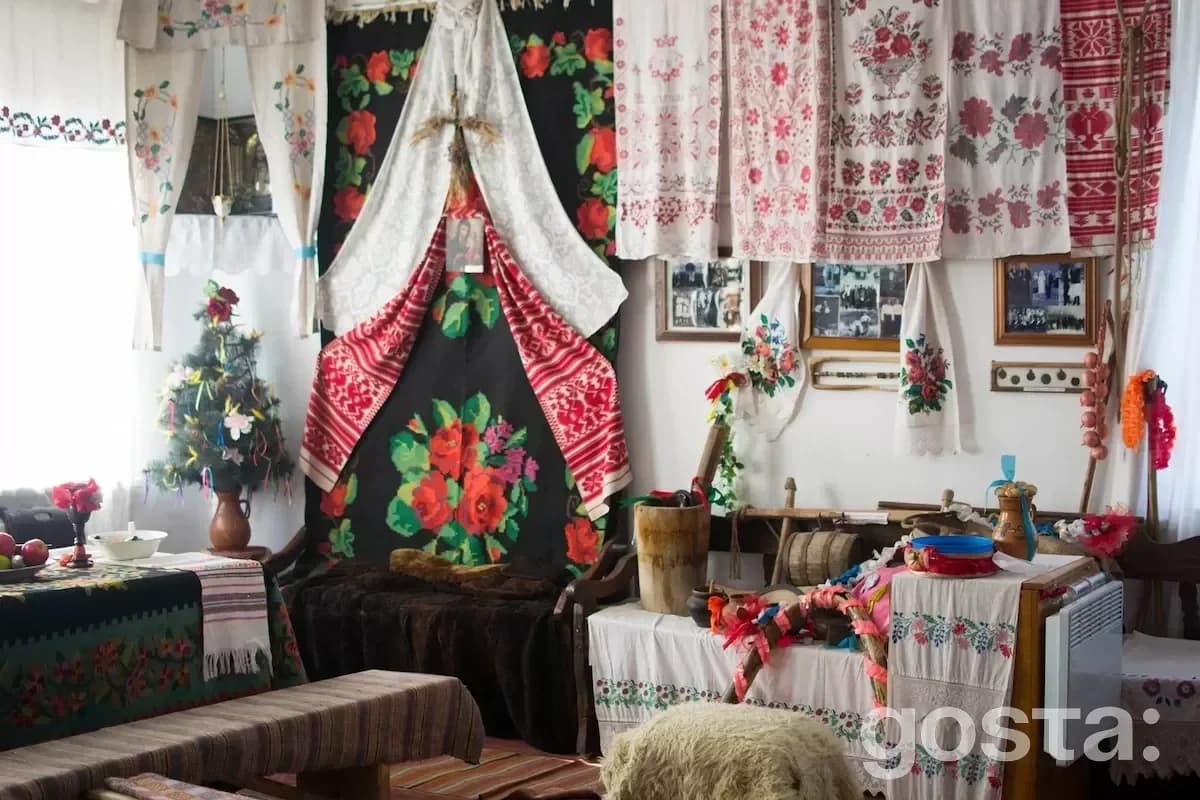 Музеї України – музей українскього весілля